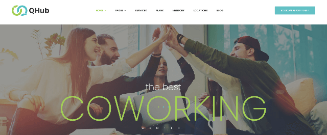 QubixPro: a Minimalist Office Desk Website Template